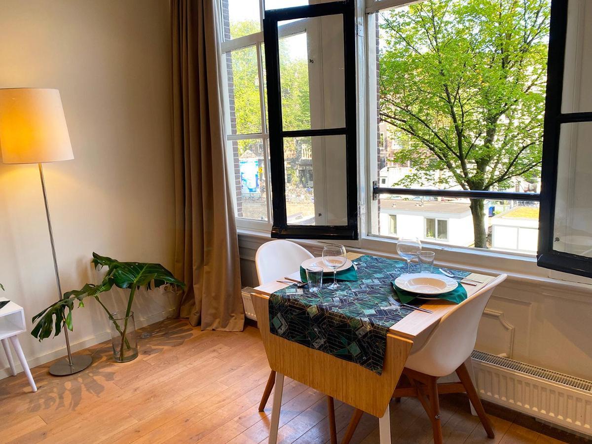 The Canalview Retreat Amsterdam Exterior photo